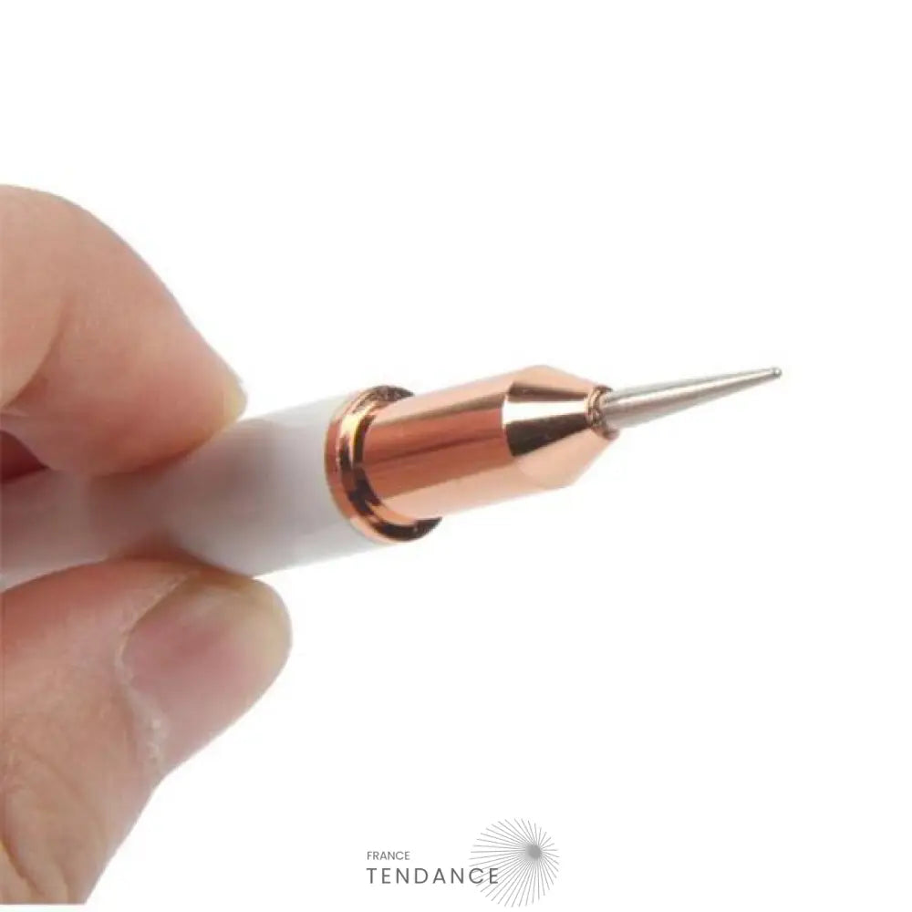 Préleveur De Strass / Manucure | France-Tendance